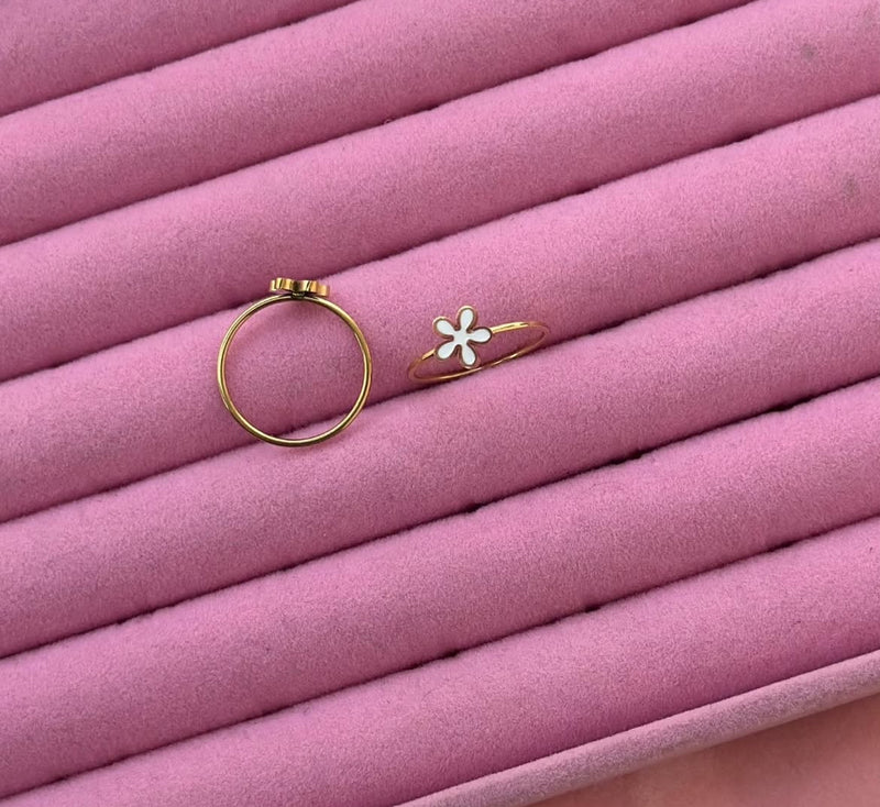 Daisy Ring