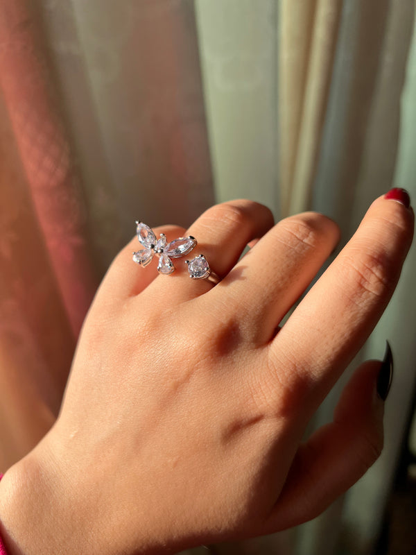 Butterfly ring