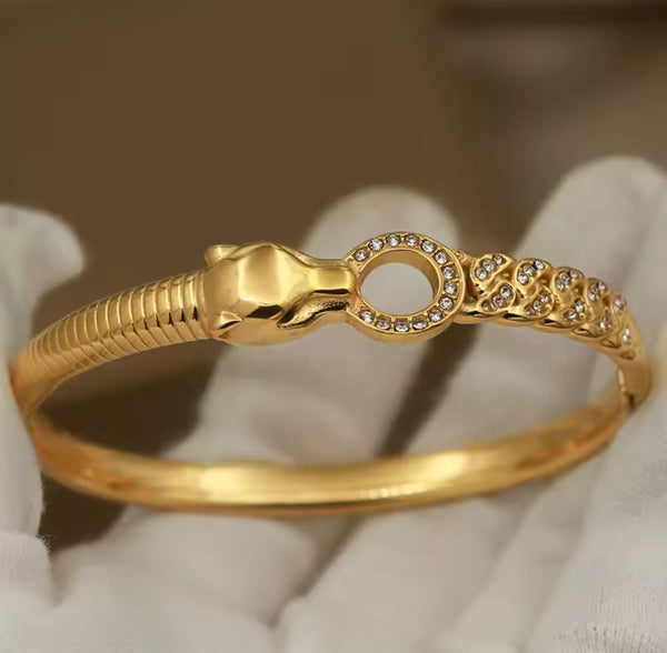 Leopard Handcuff