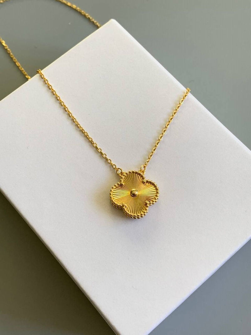 Clover Pendent