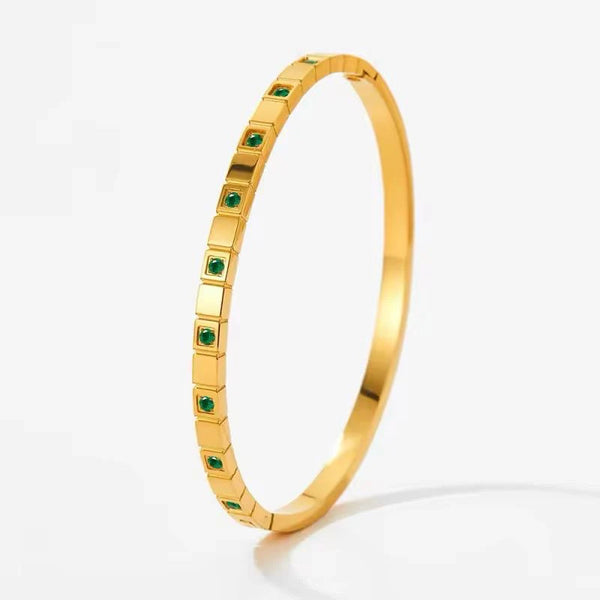 Gleamstone Geometric Handcuff (Green)