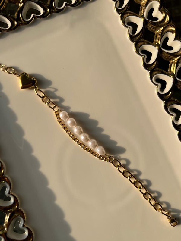 Pearl Heartbeat Bracelet